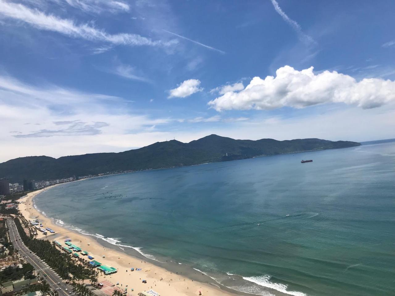 Da Nang Daisy Apartment 1 Beach View ภายนอก รูปภาพ